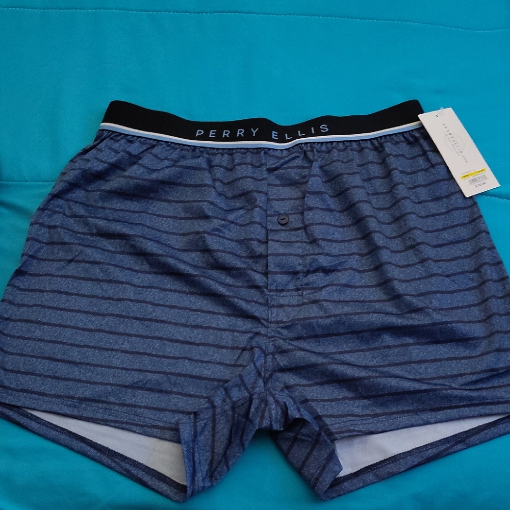 Perry Ellis Men's Navy Striped Boxers